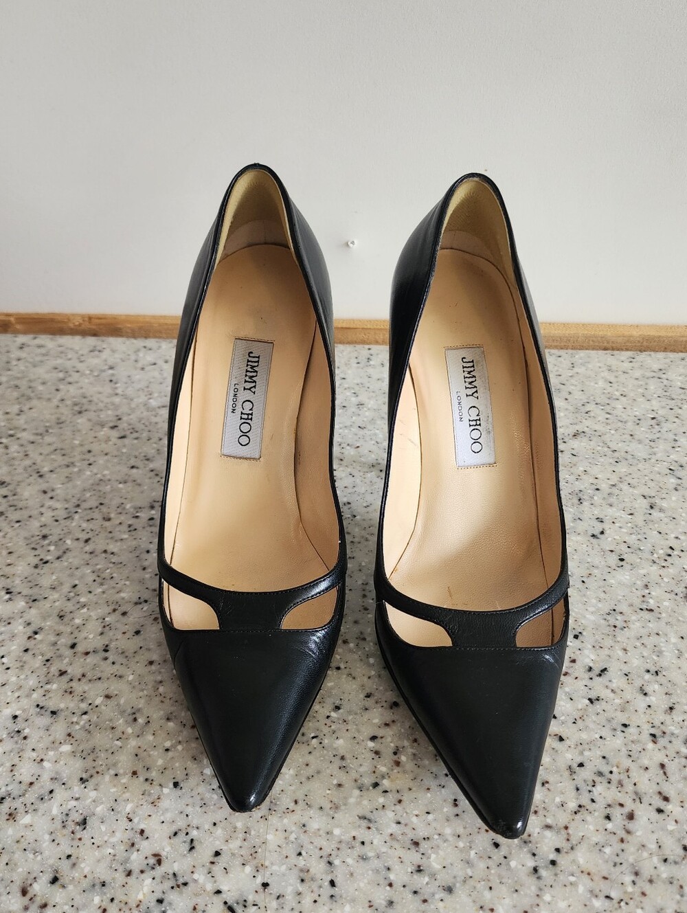 Jimmy Choo Black Classic Leather Heels Size 38 1/2 EUC